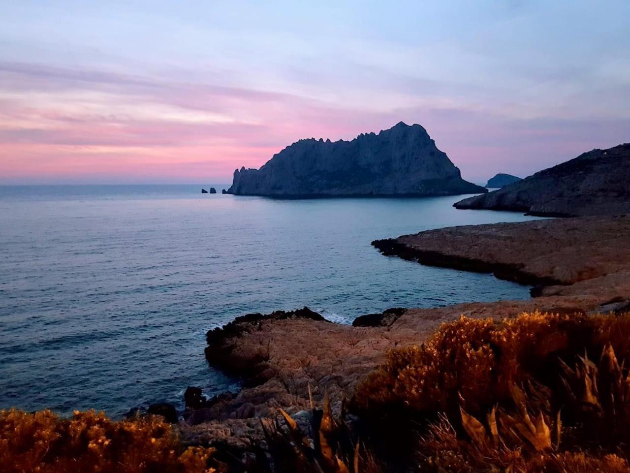 Vue Mer Le Panoramique Vieux-Port De マルセイユ エクステリア 写真