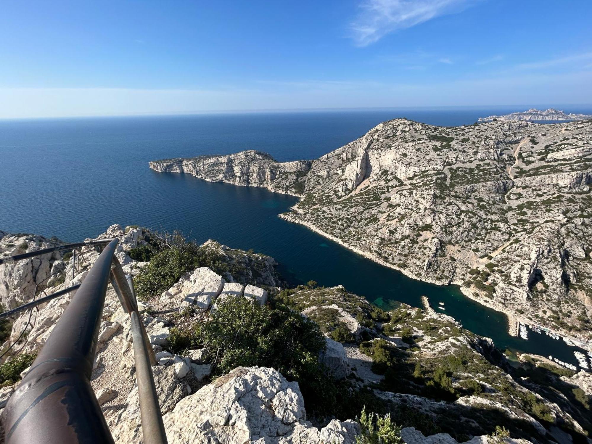 Vue Mer Le Panoramique Vieux-Port De マルセイユ エクステリア 写真