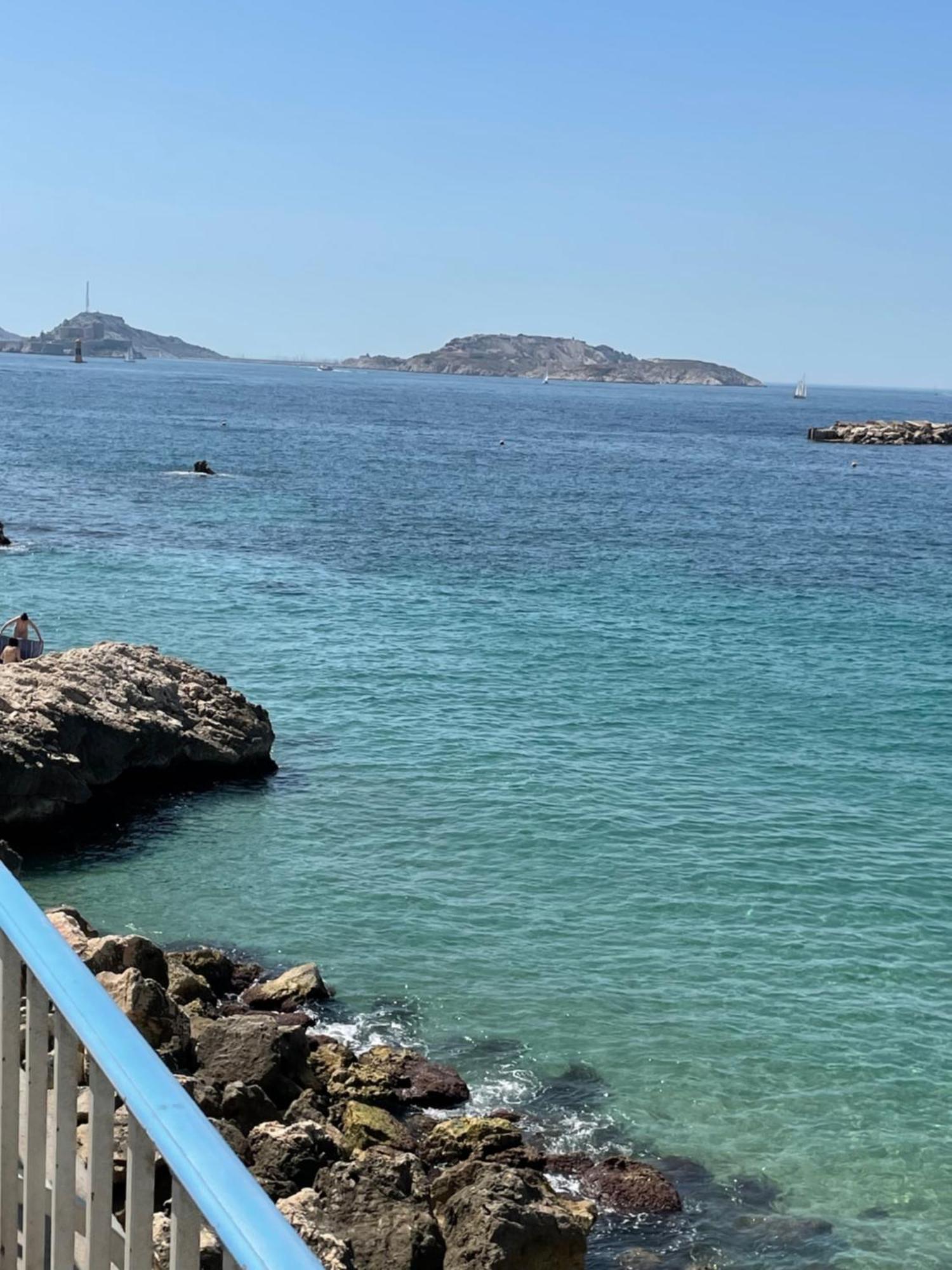Vue Mer Le Panoramique Vieux-Port De マルセイユ エクステリア 写真