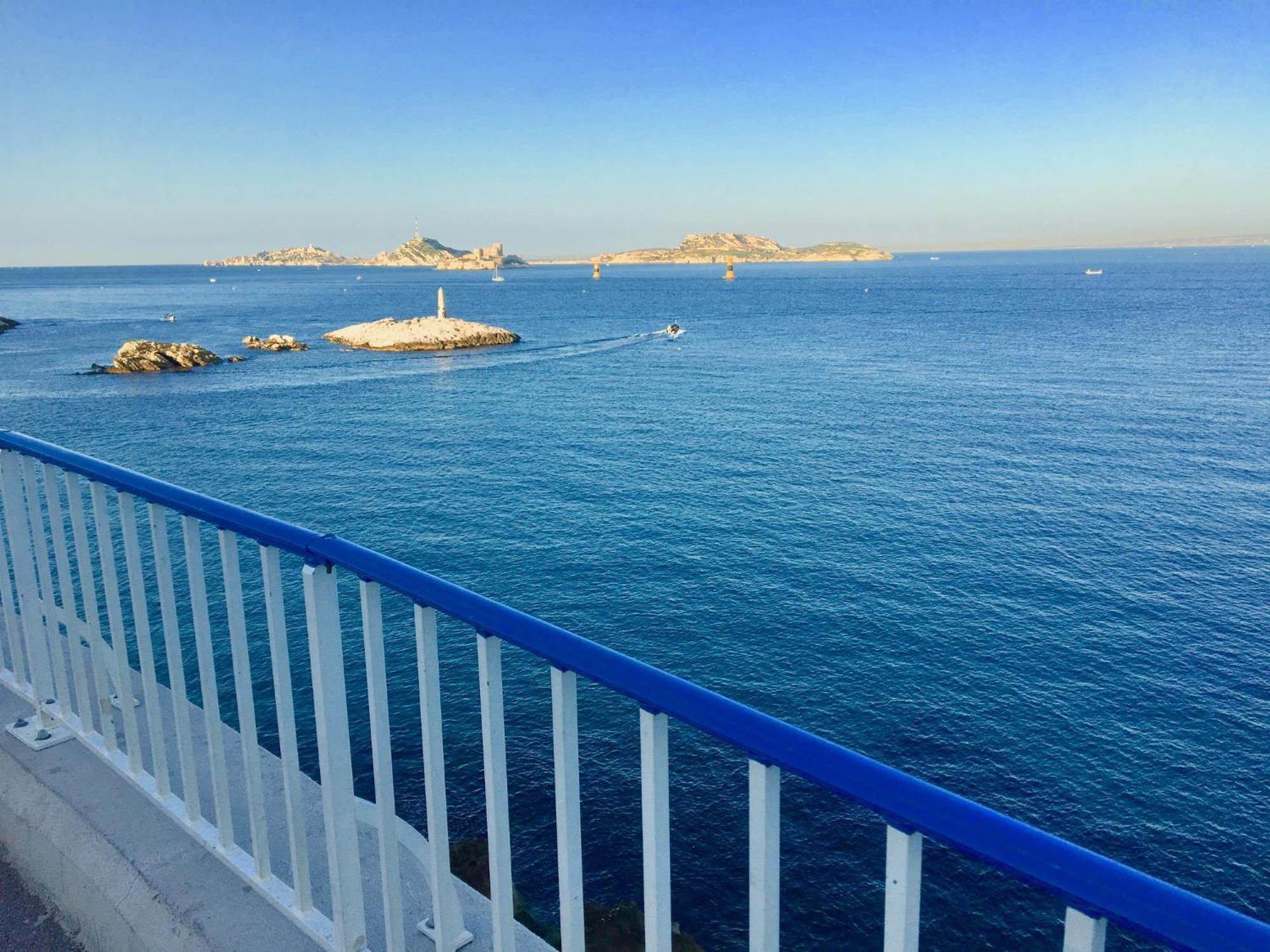 Vue Mer Le Panoramique Vieux-Port De マルセイユ エクステリア 写真